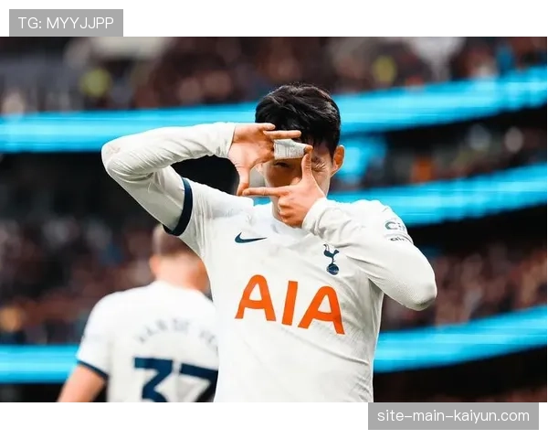 热刺主帅弗兰克压力缓解 欧冠晋级稳固帅位